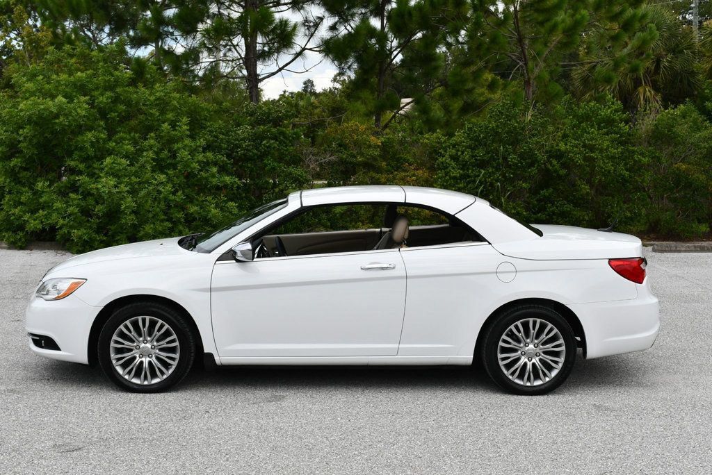 Used 2012 Chrysler 200 Limited FWD image 35