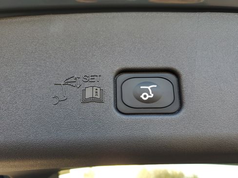 New 2026 Lincoln Nautilus Reserve image 33