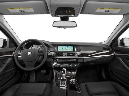 Used 2016 BMW 528i Sedan image 8