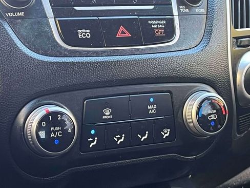 Used 2013 Hyundai Tucson GL FWD image 26