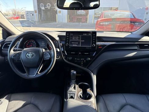 Used 2024 Toyota Camry XSE FWD image 14