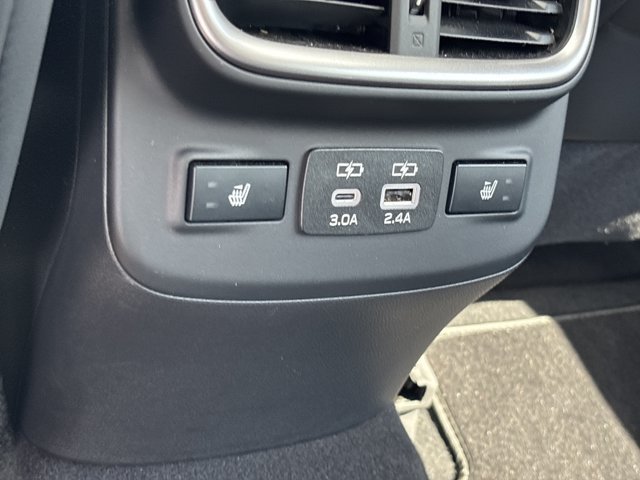 Used 2024 Subaru Outback Touring XT AWD/4WD image 19
