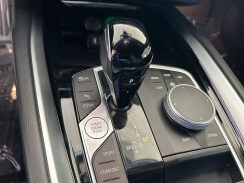 Used 2025 BMW Z4 sDrive30i RWD image 11
