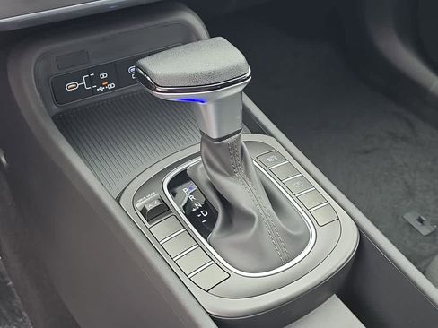 New 2026 Hyundai Kona SE FWD image 33