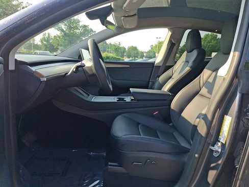 Used 2023 Tesla Model Y Long Range AWD/4WD image 13