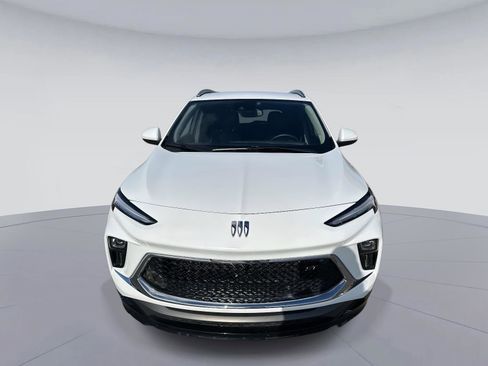 Used 2024 Buick Encore GX Sport Touring w/ Comfort Package image 9