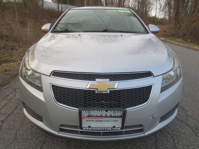 Used 2014 Chevrolet Cruze Diesel w/ Enhanced Safety Package FWD image 3