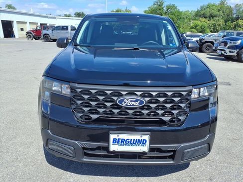 Used 2025 Ford Maverick XL FWD image 9