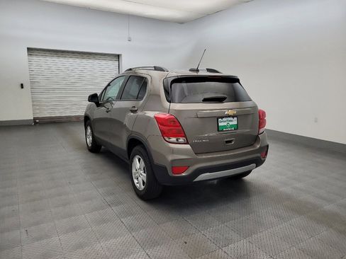 Used 2022 Chevrolet Trax LT AWD/4WD image 5