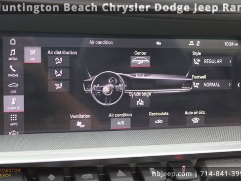 Used 2021 Porsche 911 Carrera w/ Premium Package image 21