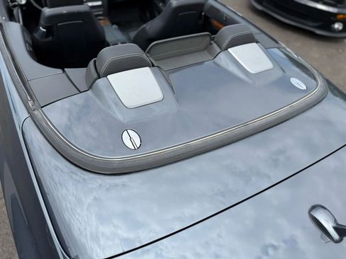 Used 2016 Mercedes-Benz E 400 Cabriolet image 4