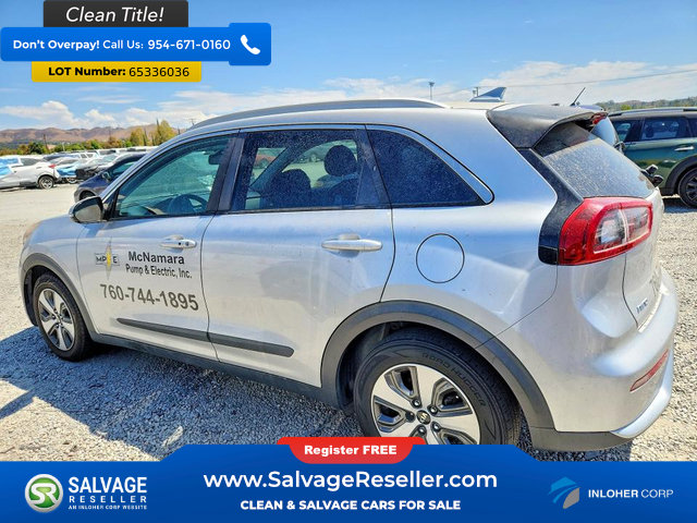 Used 2018 Kia Niro EX FWD image 3