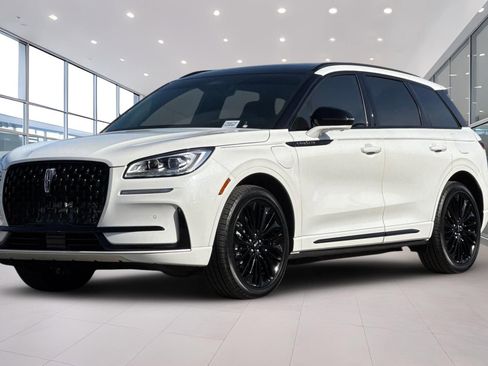 Certified 2025 Lincoln Corsair Grand Touring w/ Equipment Group 302A AWD/4WD image 8