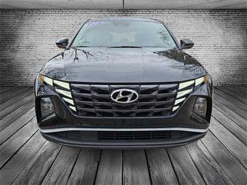 Used 2024 Hyundai Tucson SE image 8