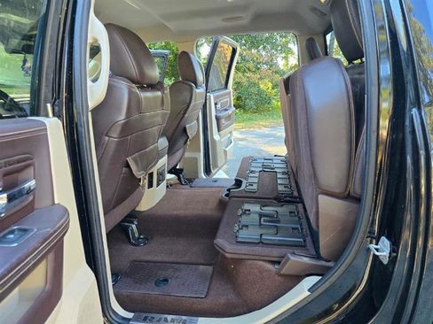 Used 2014 RAM 1500 Laramie Longhorn w/ Convenience Group image 16