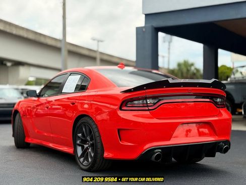 Used 2023 Dodge Charger R/T w/ Plus Group RWD image 5