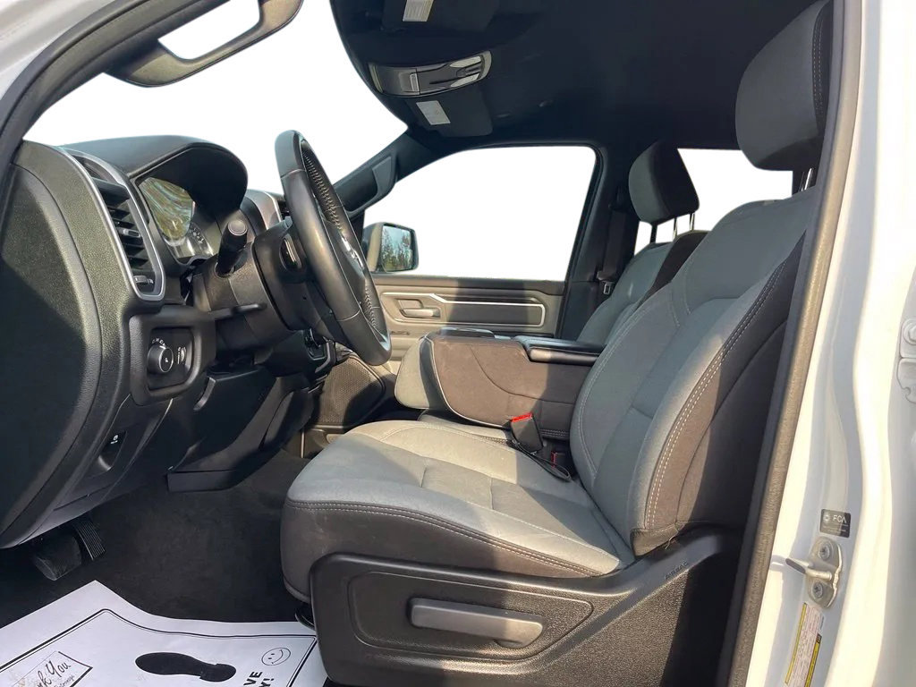 Used 2023 RAM 1500 Big Horn AWD/4WD image 14
