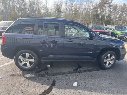 Used 2017 Jeep Compass High Altitude image 7