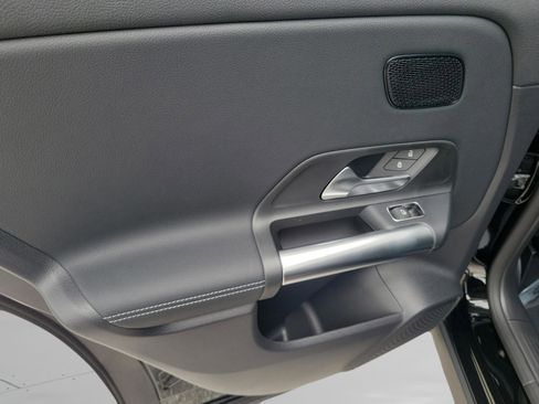 Certified 2026 Mercedes-Benz GLA 250 image 8