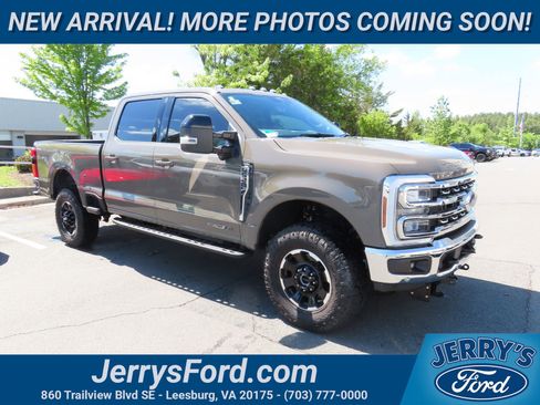 Used 2026 Ford F250 Lariat w/ Tremor Off-Road Package AWD/4WD image 1