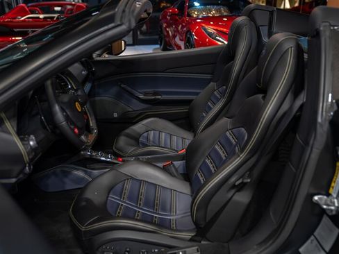 Used 2017 Ferrari 488 Spider RWD image 8