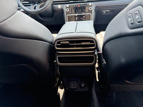 Used 2026 Genesis GV80 2.5T AWD/4WD image 26