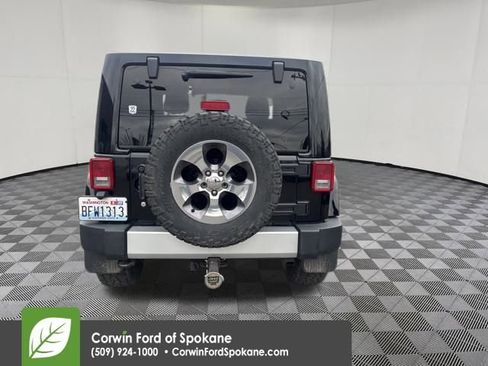 Used 2011 Jeep Wrangler Sahara w/ Connectivity Group image 7