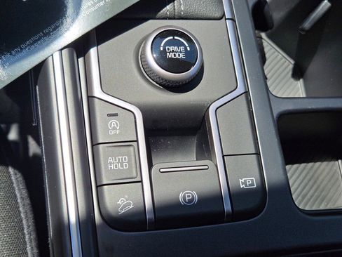 New 2026 Kia Sorento LX FWD image 29