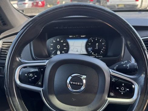Used 2018 Volvo XC90 T6 Momentum w/ Protection Package Premier AWD/4WD image 16
