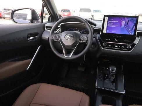 New 2026 Toyota Corolla Cross XLE image 25