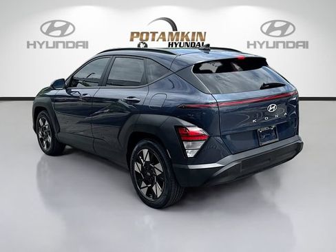 Certified 2024 Hyundai Kona SEL FWD image 7