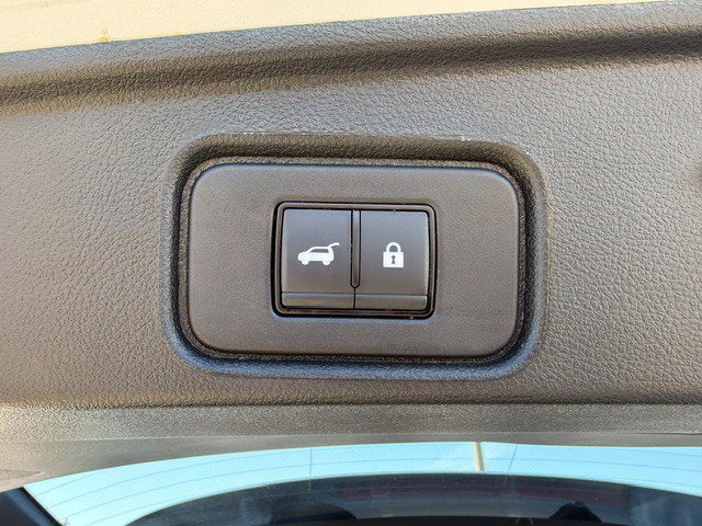 Certified 2025 Nissan Pathfinder Platinum w/ Cargo Package AWD/4WD image 48