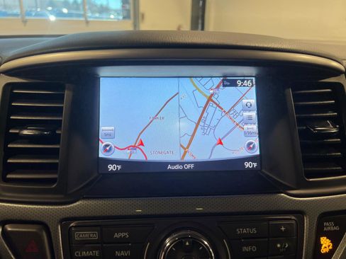 Used 2017 Nissan Pathfinder SL w/ SL Premium Package image 17