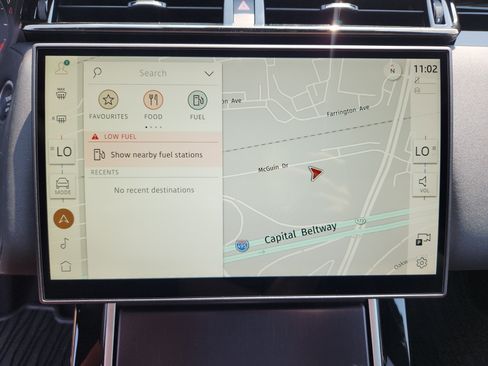 Certified 2026 Land Rover Range Rover Velar Dynamic SE image 21