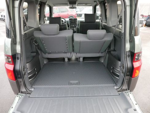 Used 2004 Honda Element EX image 18