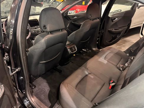 Used 2020 Chevrolet Malibu LT image 18