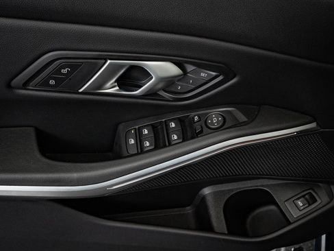 Certified 2025 BMW 330i xDrive Sedan image 25