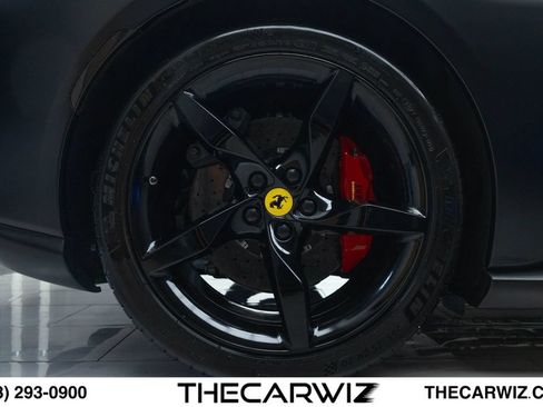 Used 2022 Ferrari Portofino M RWD image 29