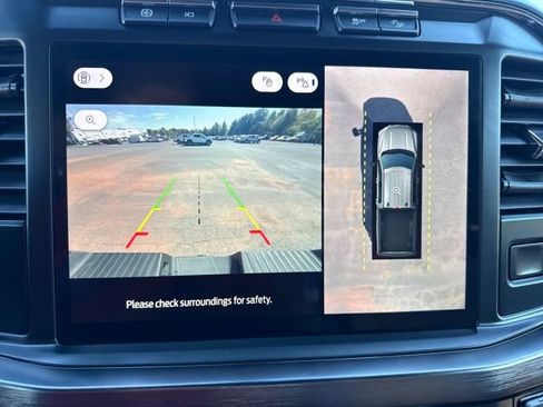 Used 2023 Ford F250 Lariat w/ Black Appearance Package image 20