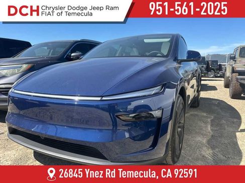 Used 2026 Tesla Model Y 2WD image 1