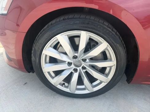 Used 2018 Audi A5 2.0T Premium Plus w/ Premium Plus AWD/4WD image 9