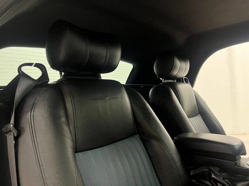 Used 2005 Ford Thunderbird Deluxe image 93