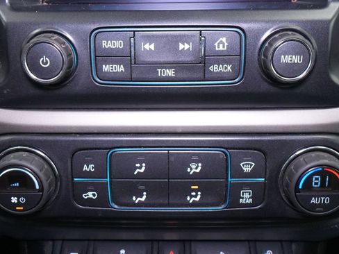Used 2016 Chevrolet Colorado Z71 AWD/4WD image 34