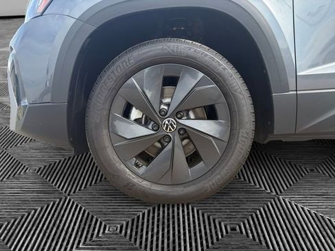 New 2025 Volkswagen Taos S image 14