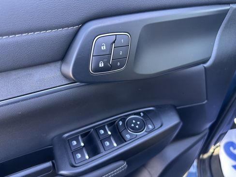 Used 2024 Ford Ranger Lariat image 16