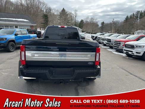 Used 2022 Ford F350 Platinum image 4