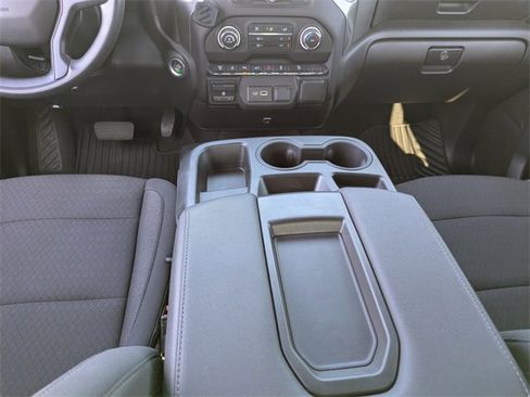 Used 2024 Chevrolet Silverado 2500 Custom w/ Custom Value Package image 19