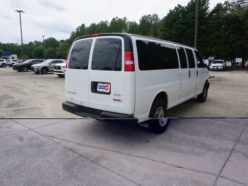 Used 2024 GMC Savana 3500 LS RWD image 21