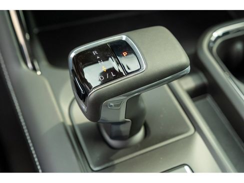 New 2026 GMC Sierra 1500 AT4X w/ LPO, Black Badging Package AWD/4WD image 26