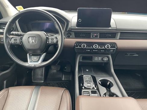 Certified 2023 Honda Pilot Elite image 10